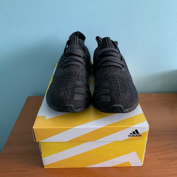 Adidas Ultraboost uncaged 2.0 “Triple black” - Picture 2 of 5